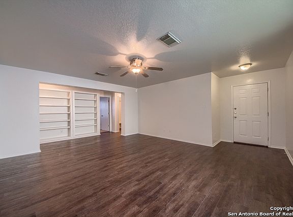 4th image of 6431 Mineral Bay