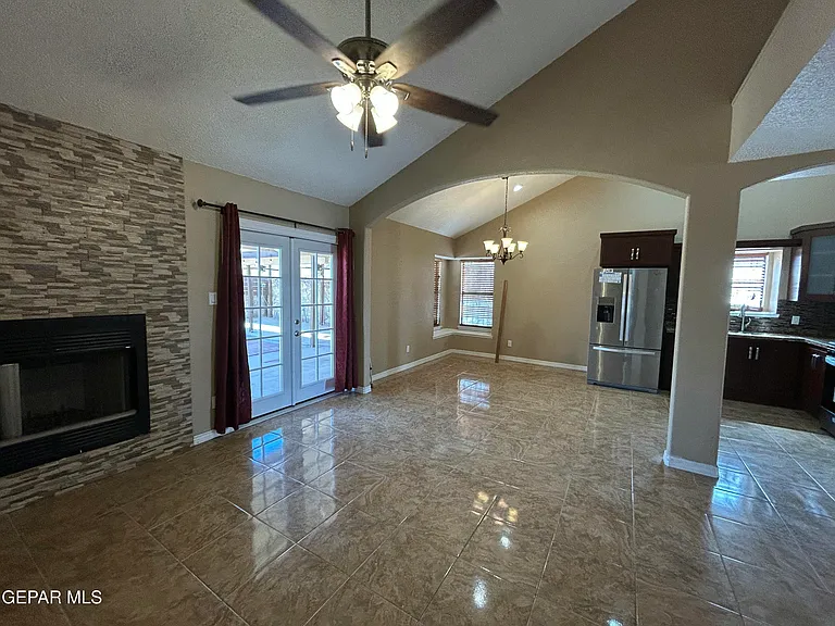 8482 Paddlefoot Ln — Photo 5