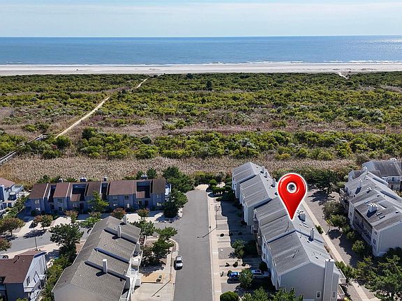 5th image of 30 Surfside Rd #30