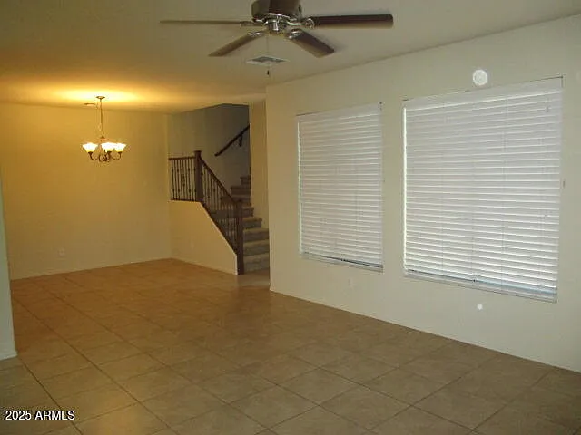 3 bed, 2.5 bath, 1687 sqft, $2,175 — Photo 4