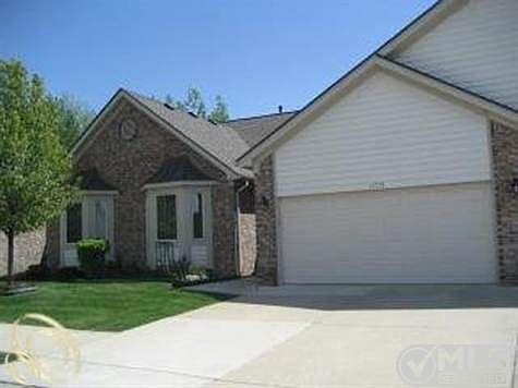 13813 Elmbrook Exterior.jpg