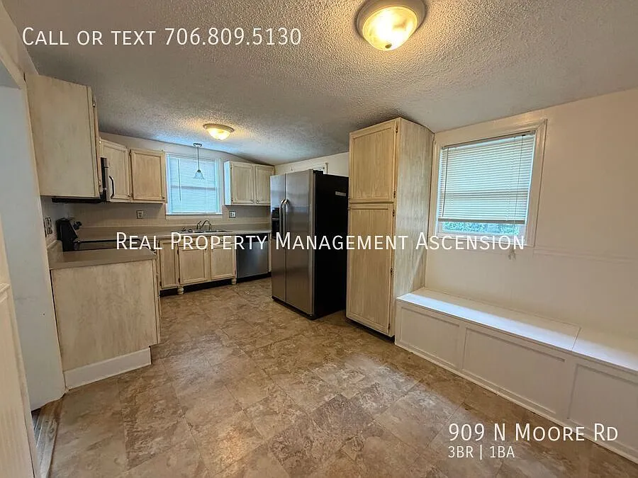 East Brainerd 3 Bed 1 Bath — Photo 2