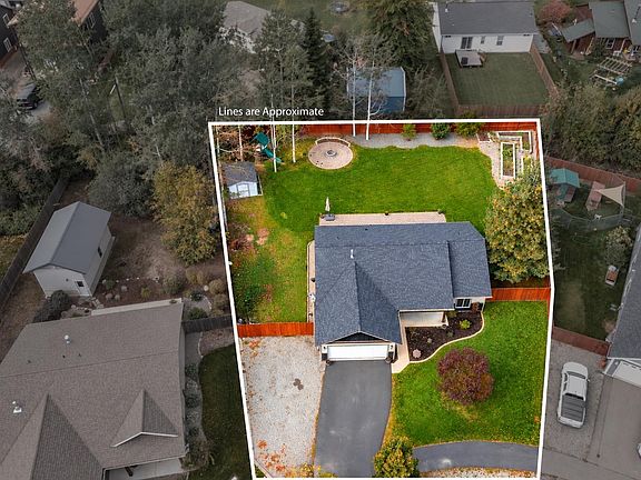 2nd image of 68 Kuskanook Rd
