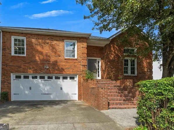 1140 Green Meadow Ct NW, Acworth, GA 30102