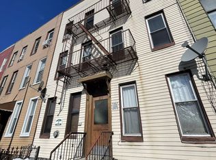 215 India St, Brooklyn, NY 11222