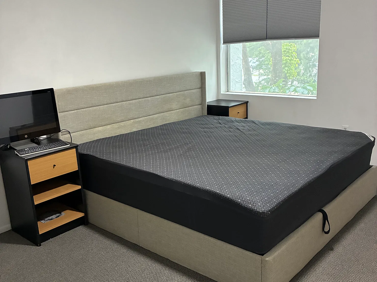 1 bed, 1.5 bath, 620 sqft, $1,800 — Photo 2