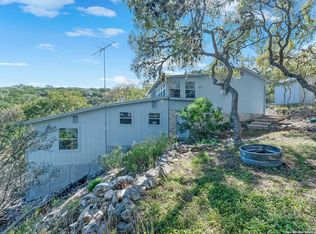 137 Hilltop, Lakehills, TX 78063