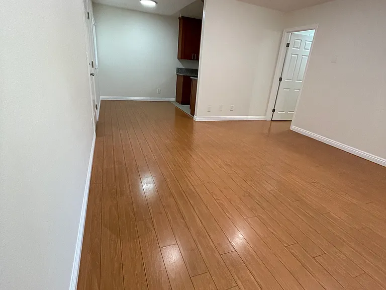 7261 Amigo Ave #10, Reseda, CA 91335 — Photo 16