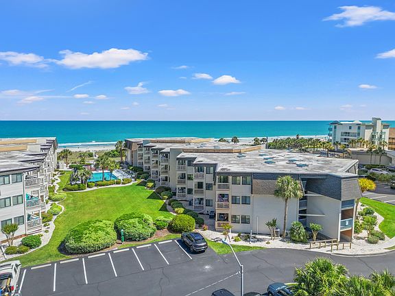 3rd image of 5601 Ocean Blvd. N #202A