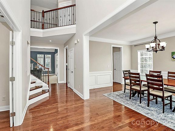 4th image of 16404 Grassy Creek Dr