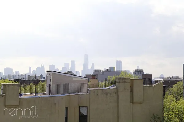 Rented by Rennit Inc. | media 63