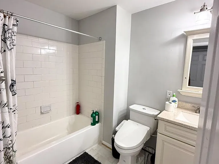 162 Barrett Pl — Photo 10