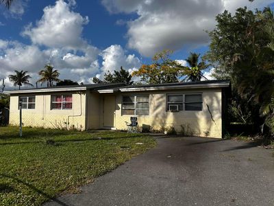 5229 45 Street, West Palm Beach, FL, 33407