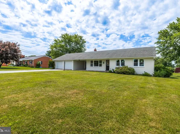 1733 Bollinger Rd, Westminster, MD 21157