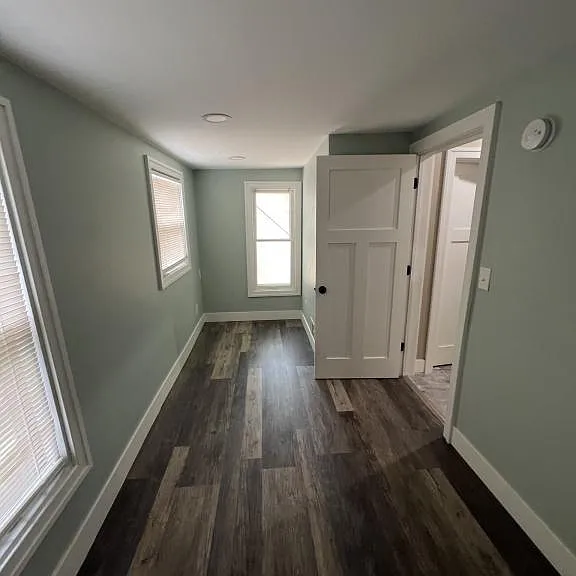 718 Locust St #4 — Photo 6
