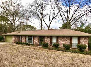 77 Fern Valley Rd, Brandon, MS 39042