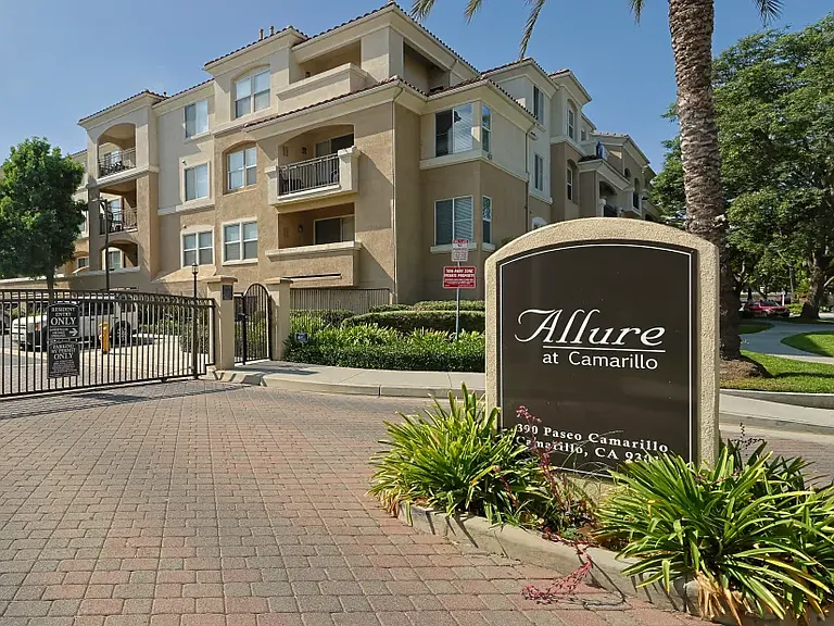 Allure at Camarillo — Photo 38
