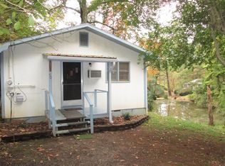 40 Bloom Cottage Pl, Franklin, NC 28734