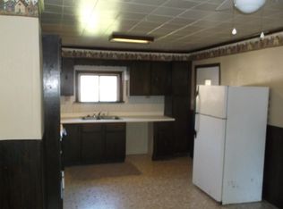 413 Electric St, New Castle, PA 16101