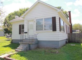 311 N Mulberry St, West Frankfort, IL 62896