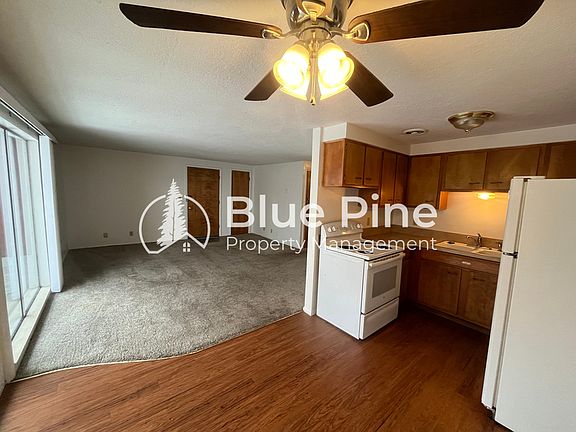4th image of 542 Gladstone St Unit 2