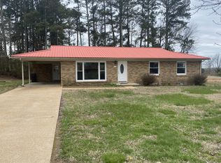 112 Horseshoe Bend Rd, Leoma, TN 38468
