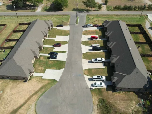 1093-1097 Grindstone Rd, Weatherford, TX 76087