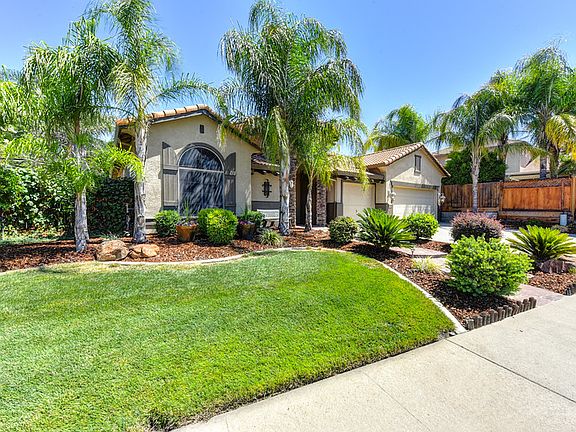 5th image of 2026 Cassia Way