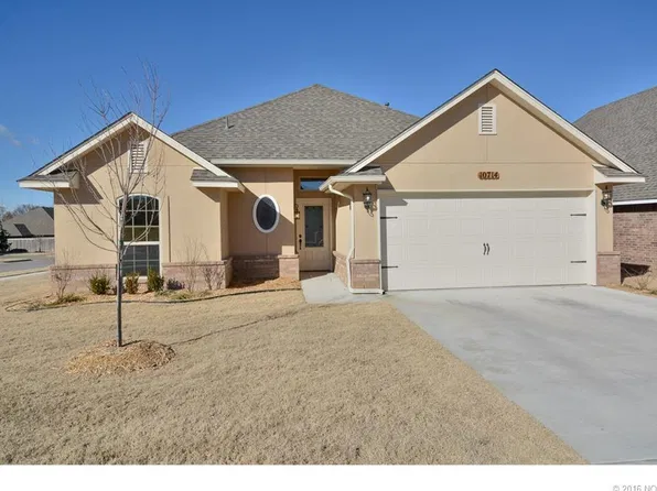 10714 Masters Cres, Jenks, OK 74037