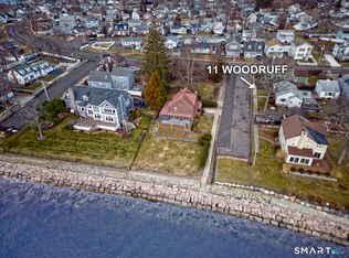 11 Woodruff St, West Haven, CT 06516
