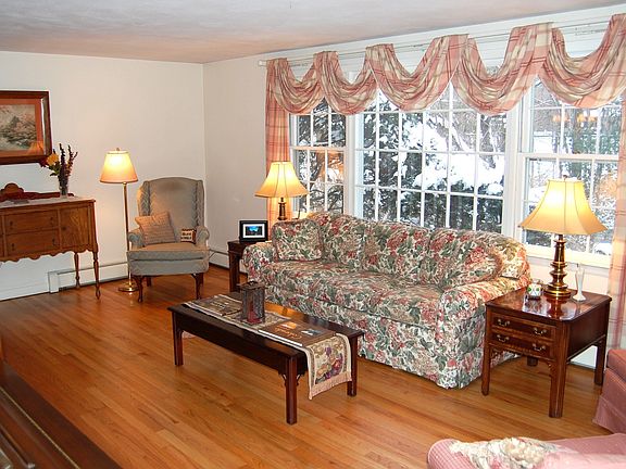 Gorgeous hardwood floors