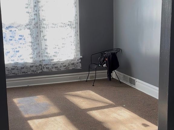 5th image of 3450 W 61st St Unit 1