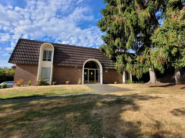 11206 NE 68th St APT 228, Kirkland, WA 98033