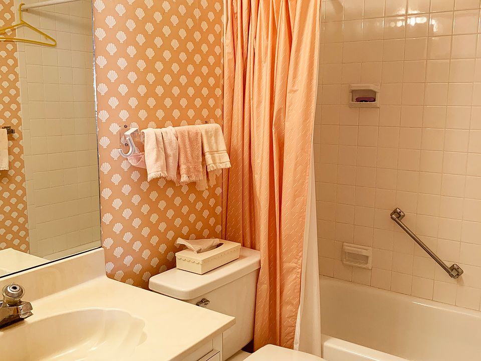 1st image of 13486 Sabal Palm Ct APT B