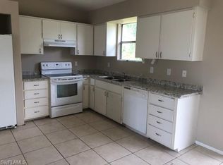 2924 3rd St SW, Lehigh Acres, FL 33976
