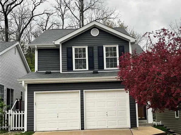 3423 Charleston Place Ct, Valley Park, MO 63088