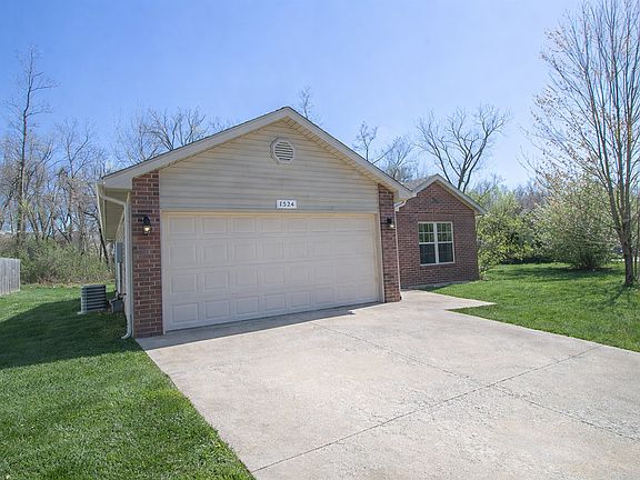 2nd image of 1524 Bodie Dr