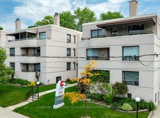 869 Avenue Rd #6, Toronto, ON M5P2K5