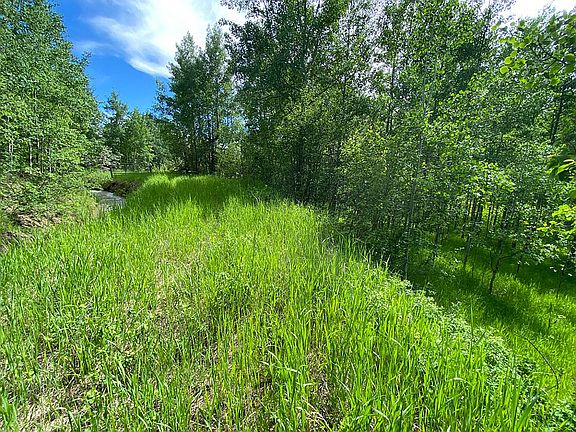 4th image of 84 Aspen Way