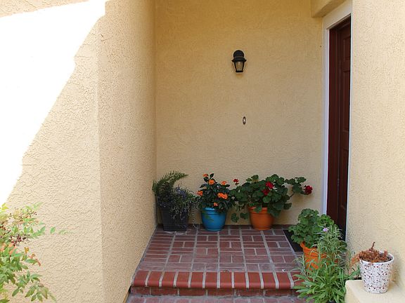 4th image of 751 Avenida Amigo
