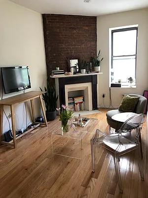 Rented by Best Apartments North Inc | media 31