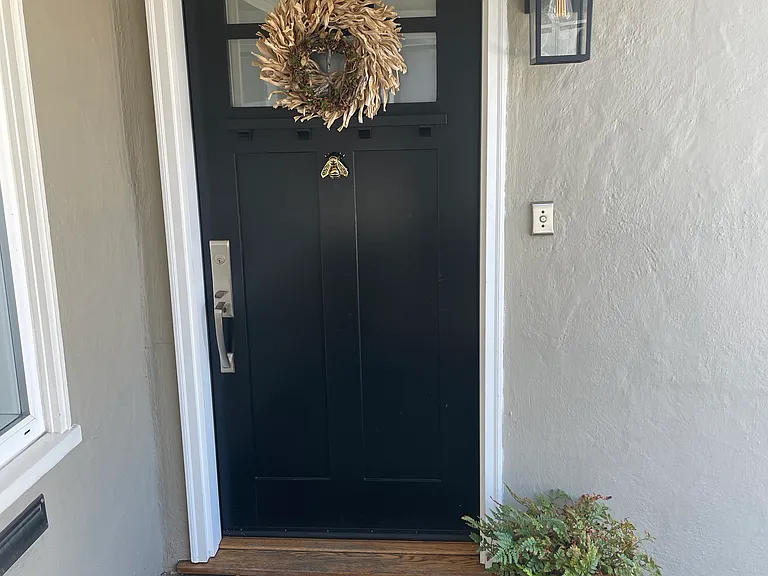 1627 Jefferson Ave — Photo 4