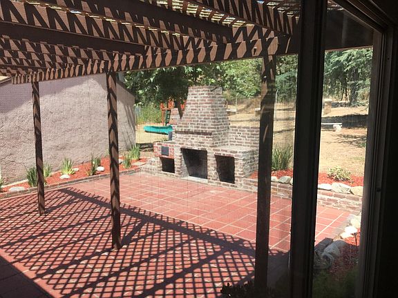 5th image of 3807 El Sereno Ave