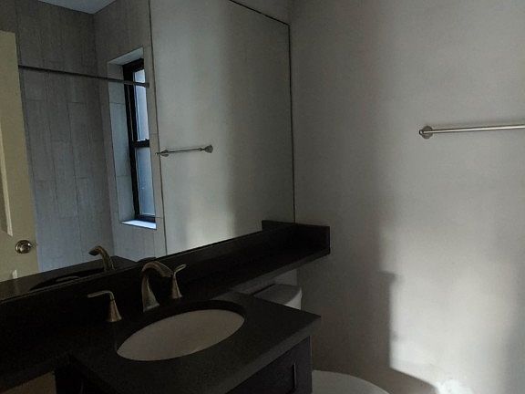 5th image of 2834 W Palmer St #2834101