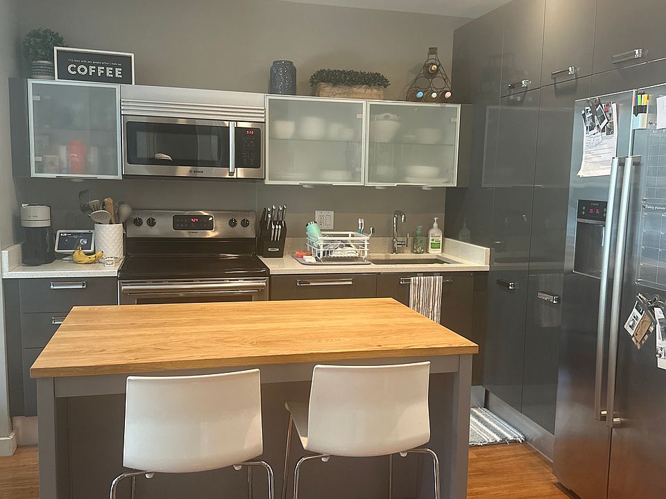 2nd image of 691 Massachusetts Ave