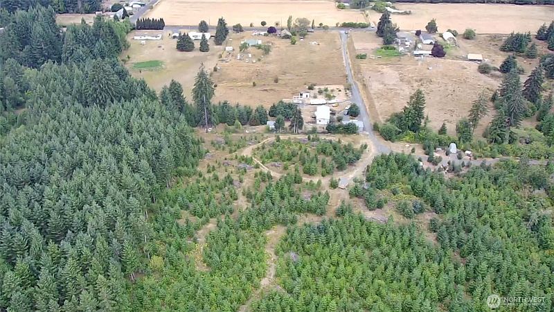 5th image of 196 Allman Road