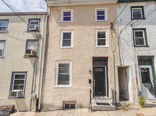 150 Grape St, Philadelphia, PA 19127