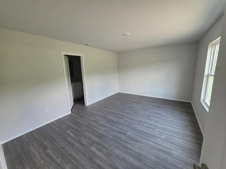 232 Stoney Rdg — Photo 3