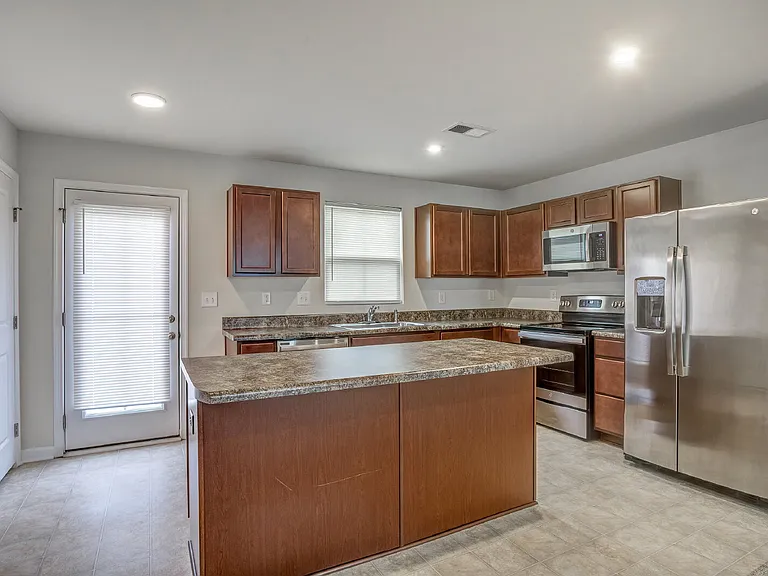 1026 Bent Willow Dr — Photo 11