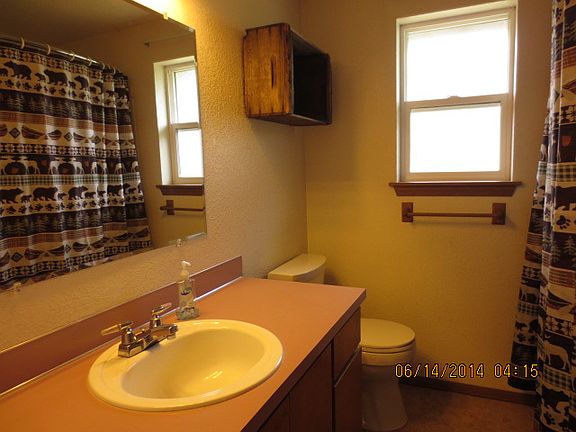 2nd image of 600 Williams Ct W